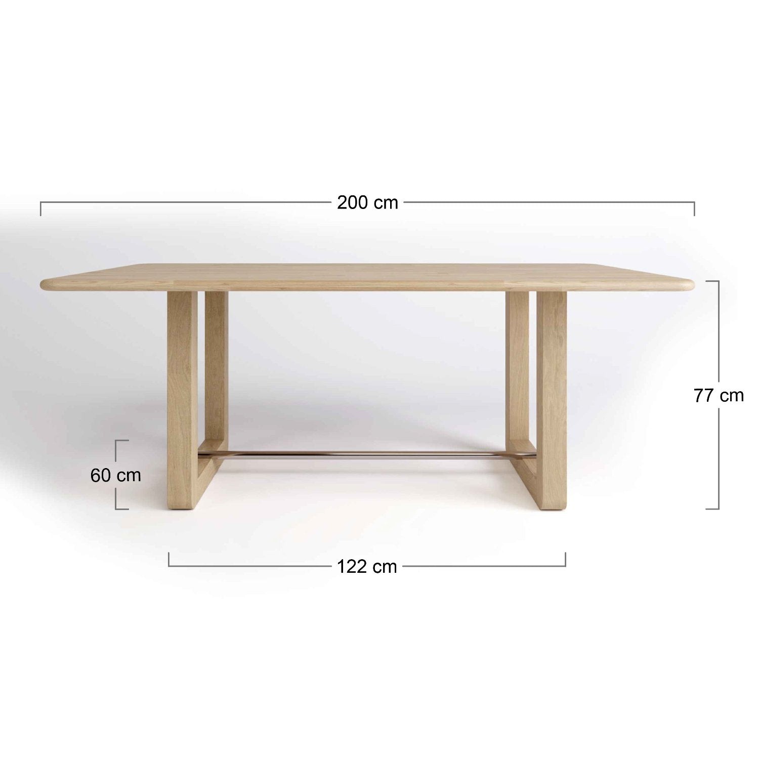 Tavolo Leo di Bravate Artigiane, interamente realizzato in legno di rovere naturale, dimensioni 200 x 100 cm altezza 77 cm